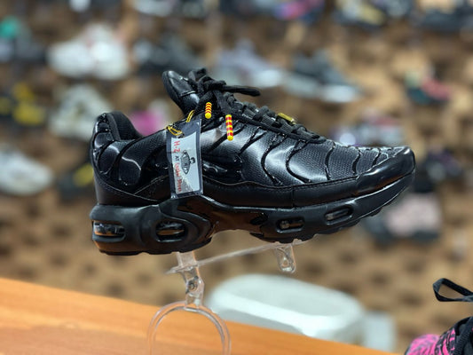 TN NIKE